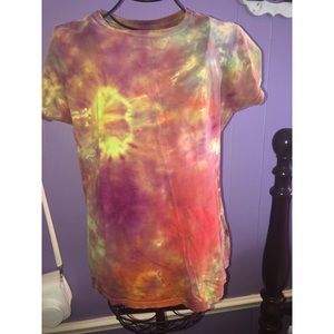 Tie-dye tshirt size small